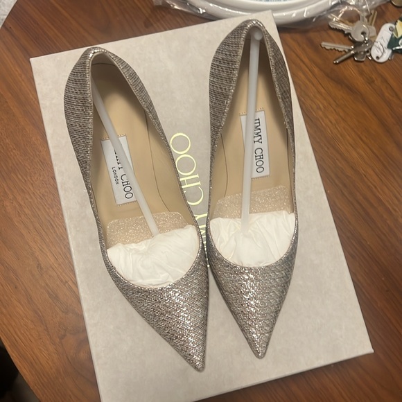 BRAND NEW never worn Jimmy Choo Agnes Gold Pumps - Picture 6 of 7
